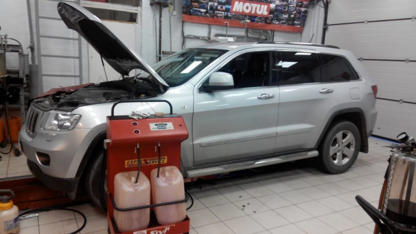 Замена масла в АКПП Jeep Grand Cherokee